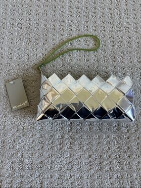Ecoist Silver Quilted Wristlet Clutch with Green Strap